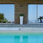 Villa Luxury Liam With Pool And Sea View - Goelba *