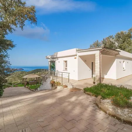 Villa Liam Con Piscina - Goelba Portoferraio