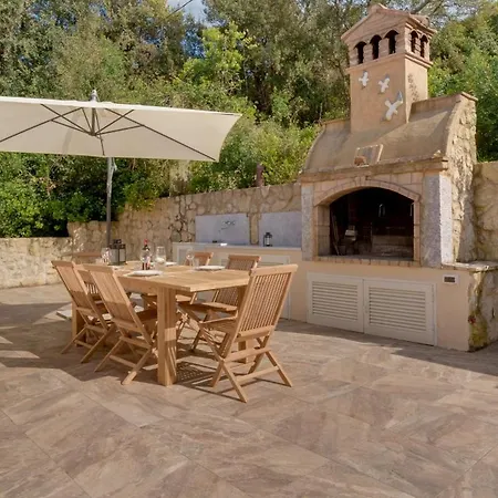 Luxury Liam With Pool And Sea View - Goelba Willa *