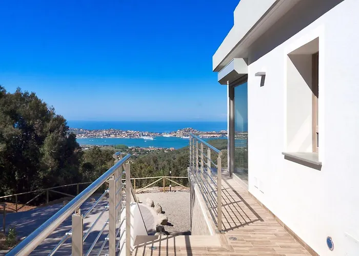 Villa Luxury Liam With Pool And Sea View - Goelba *