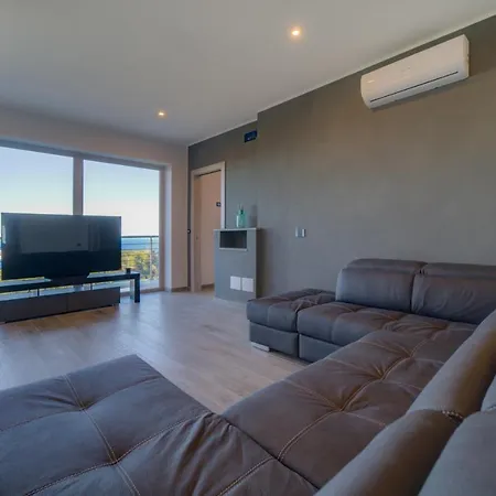 빌라 Liam Con Piscina - Goelba *