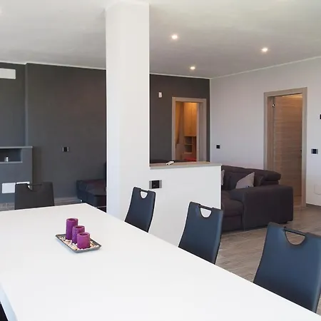 Liam Con Piscina - Goelba Villa Portoferraio