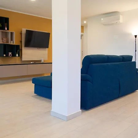 Liam Con Piscina - Goelba 빌라