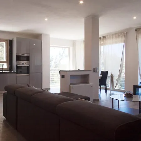 Villa Liam Con Piscina - Goelba *