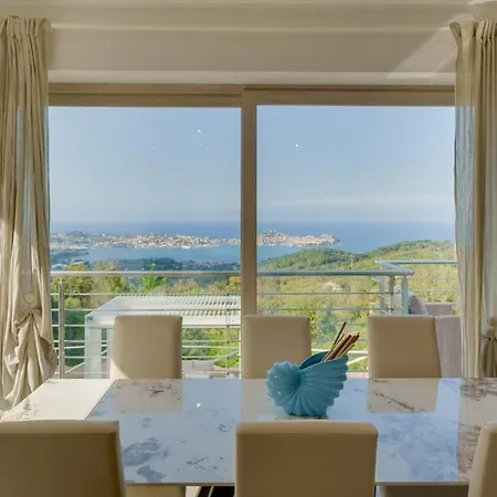 Вилла Luxury Liam With Pool And Sea View - Goelba