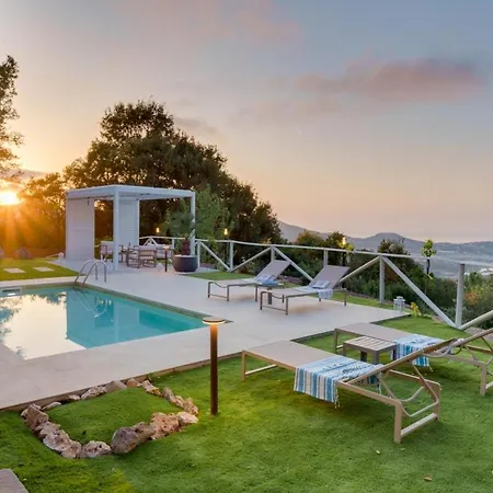 Luxury Liam With Pool And Sea View - Goelba Портоферрайо