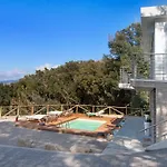 Villa Luxury Liam With Pool And Sea View - Goelba *